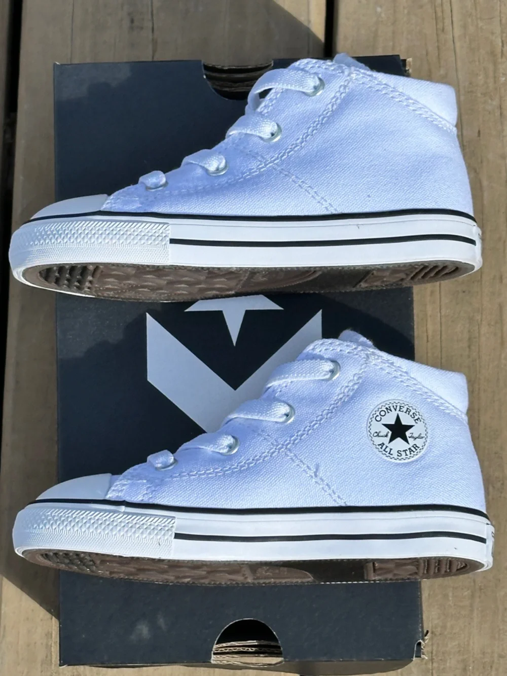 Converse little girls